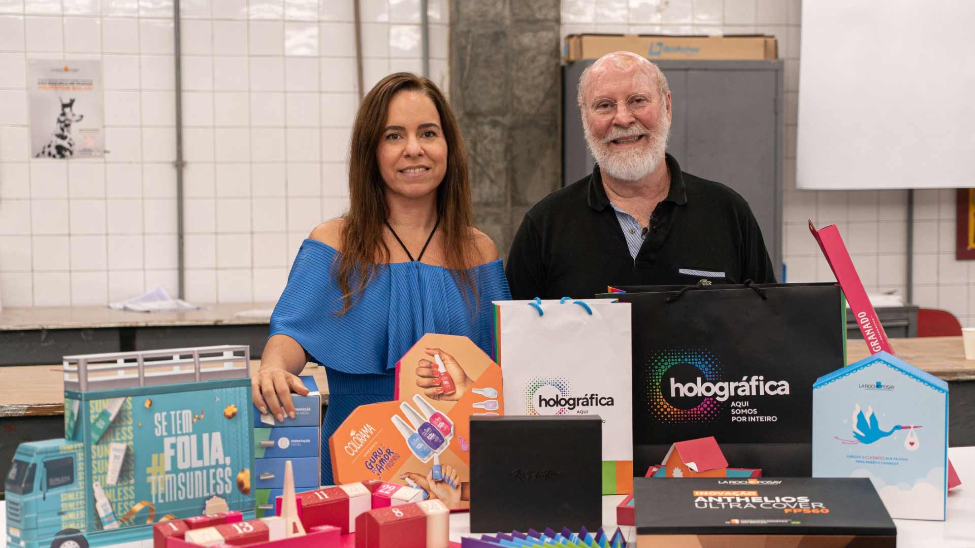 Renata e Ivo, donos da Holográfica