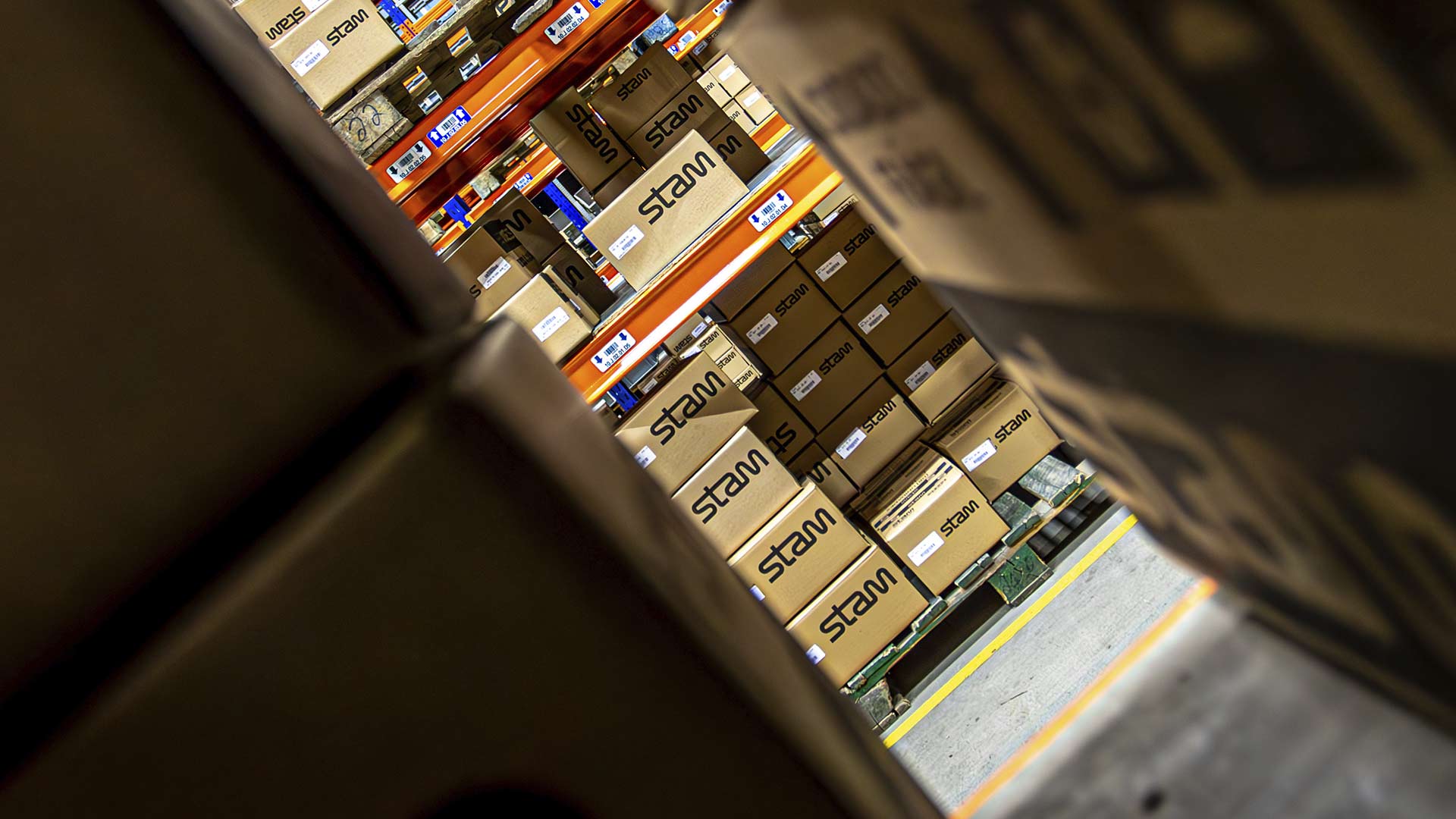 Caixas de produtos Stam